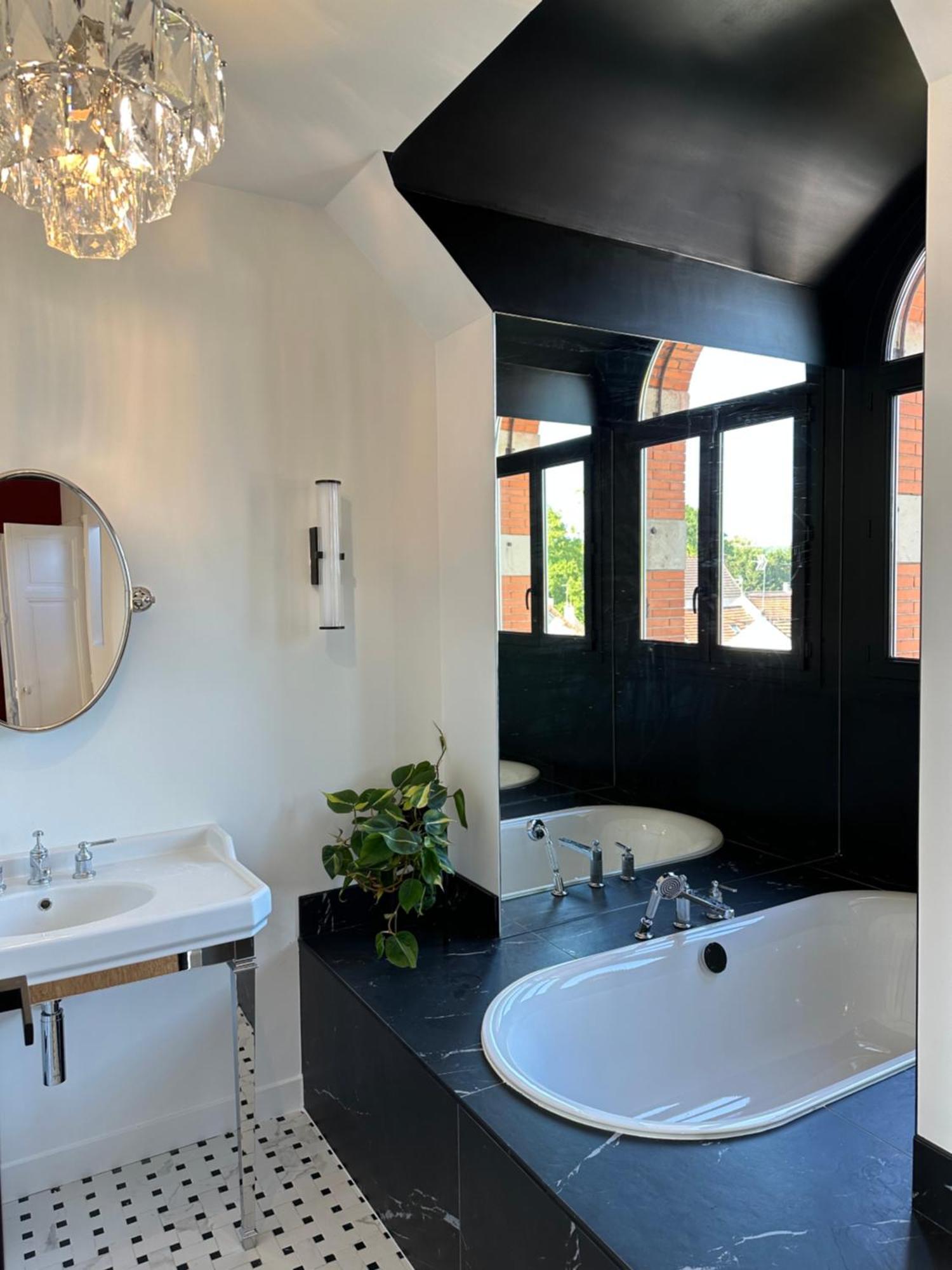 La Grande Maison Lgm Lesches Bagian luar foto